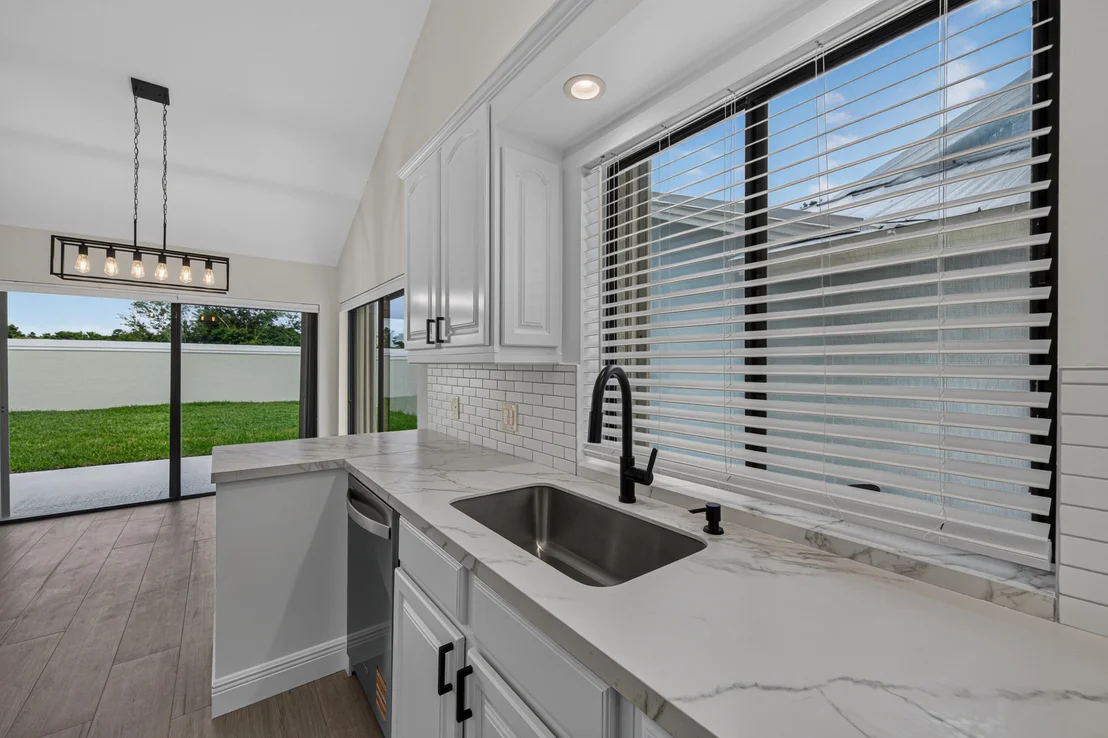 Photo of 406 RIVER EDGE Road