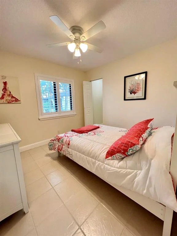 Photo of Unit C2 at 337 Knotty Pine Circle