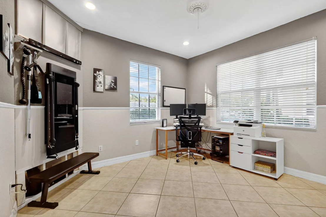 Photo of 115 Harbors Way