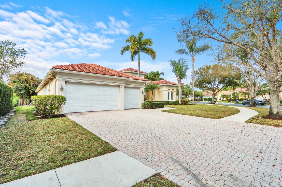 Photo of 115 Bryce Lane