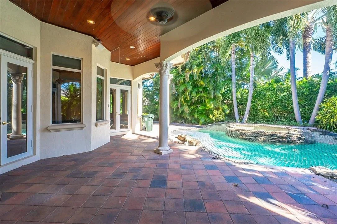Photo of 2280 Queen Palm Road