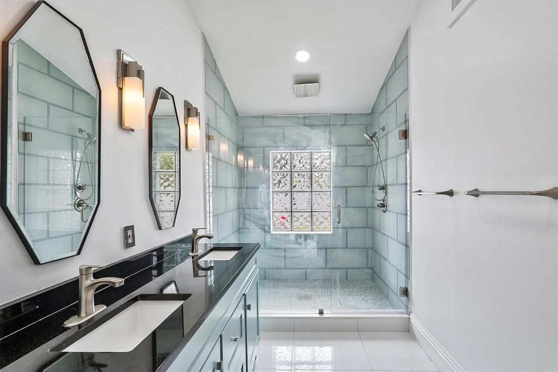 Photo of 26 Dogwood Circle
