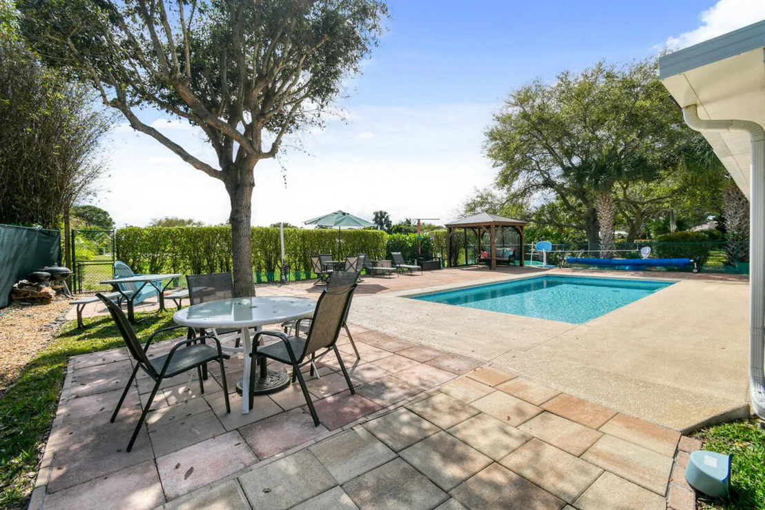 Photo of 4611 SE Murray Cove Circle