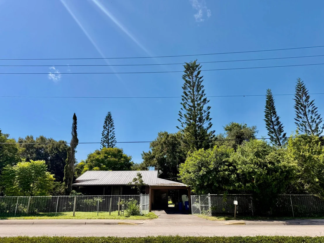 Photo of 304 SE 4TH Street