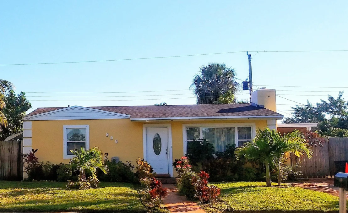 Photo of 800 Troy Boulevard