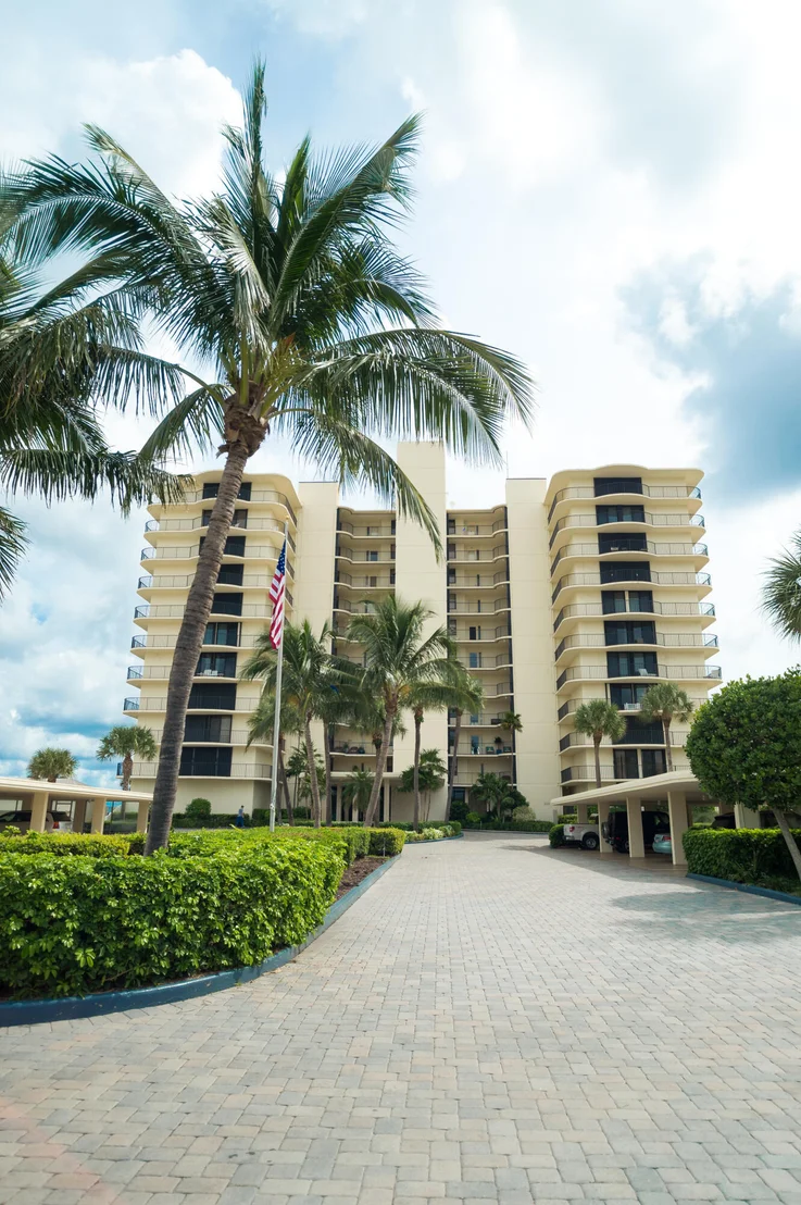 Photo of Unit 302 at 100 Beach Road