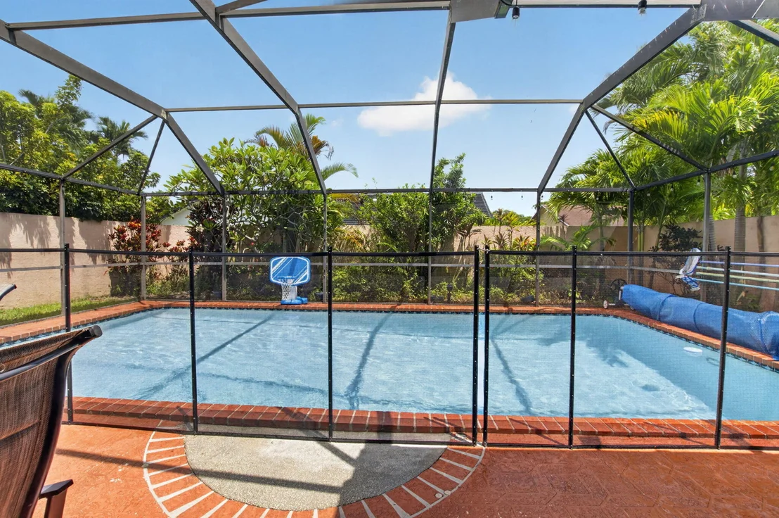 Photo of 7658 SOLIMAR Circle