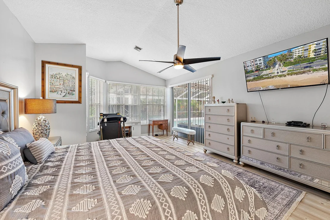 Photo of 203 Eagleton Estate Boulevard