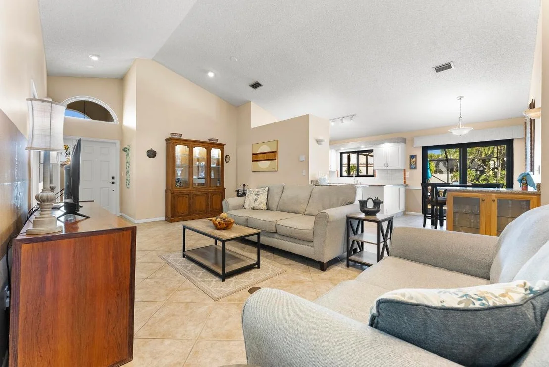 Photo of 107 Executive Circle