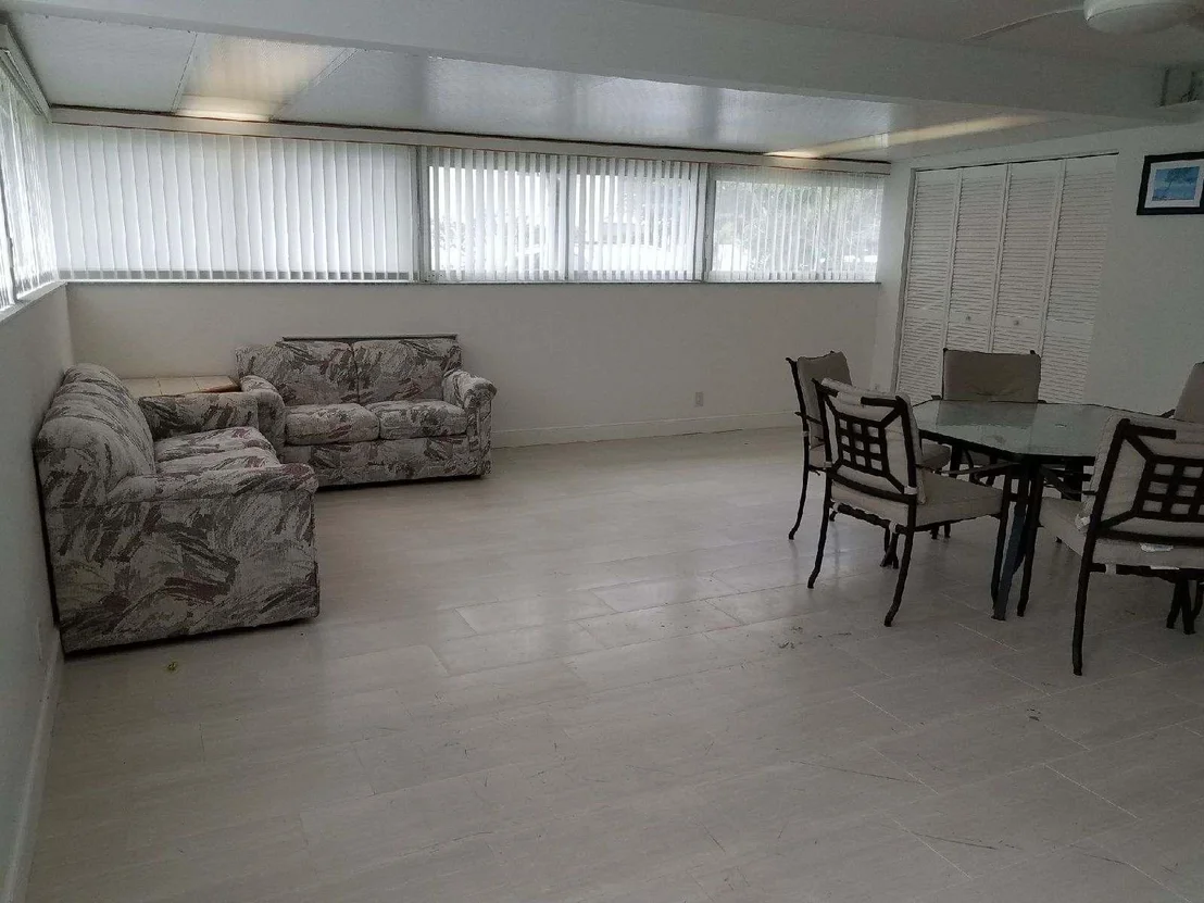 Photo of 252 Seabreeze Circle