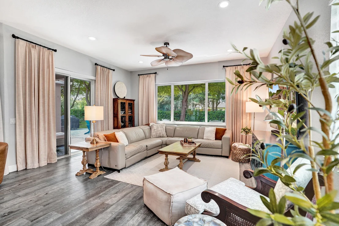 Photo of 706 Tulip Circle