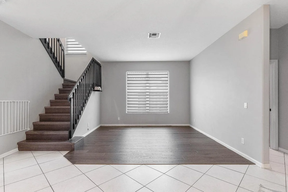 Photo of 7069 Middlebury Drive