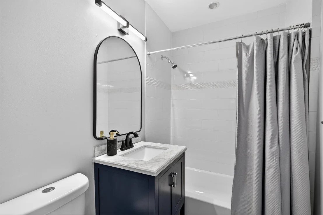 Photo of 228 Wellesley Drive