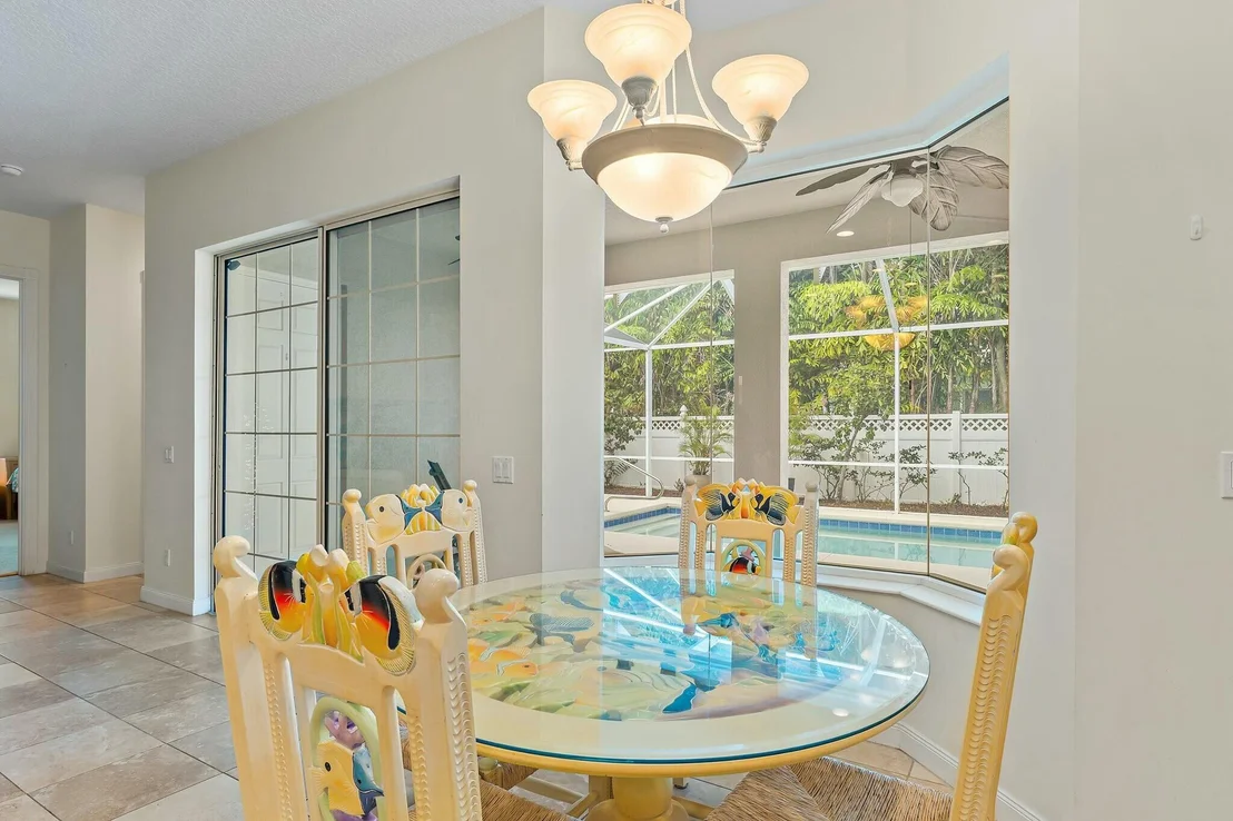 Photo of 2628 W Community Drive