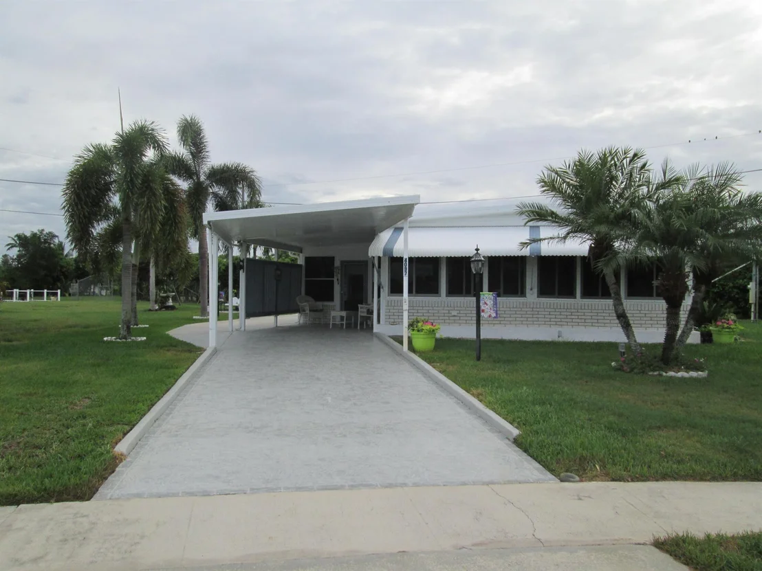 Photo of 4097 White Pine Drive