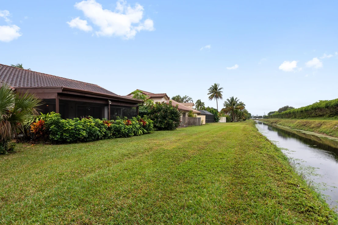 Photo of 7582 Solimar Circle