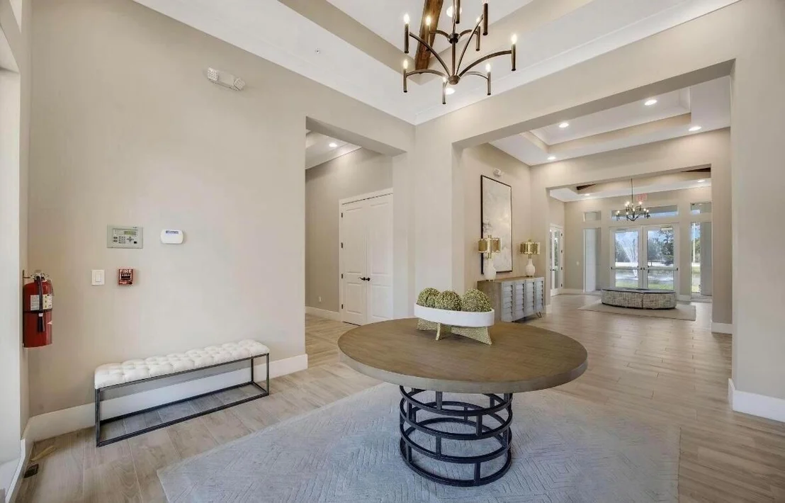 Photo of 718 SW Riverwatch Place
