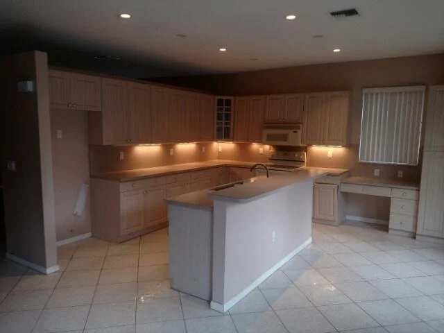 Photo of 7727 Oak Grove Circle