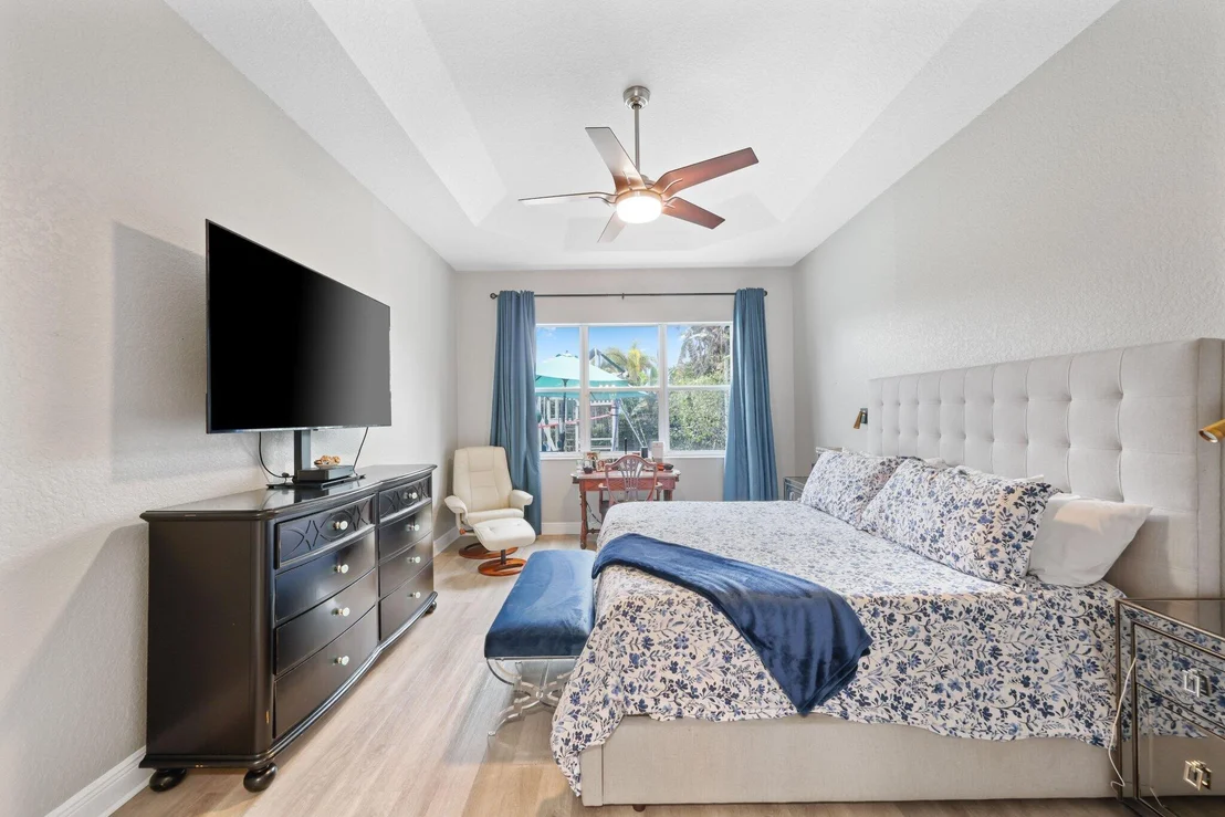 Photo of 19090 Skyridge Circle