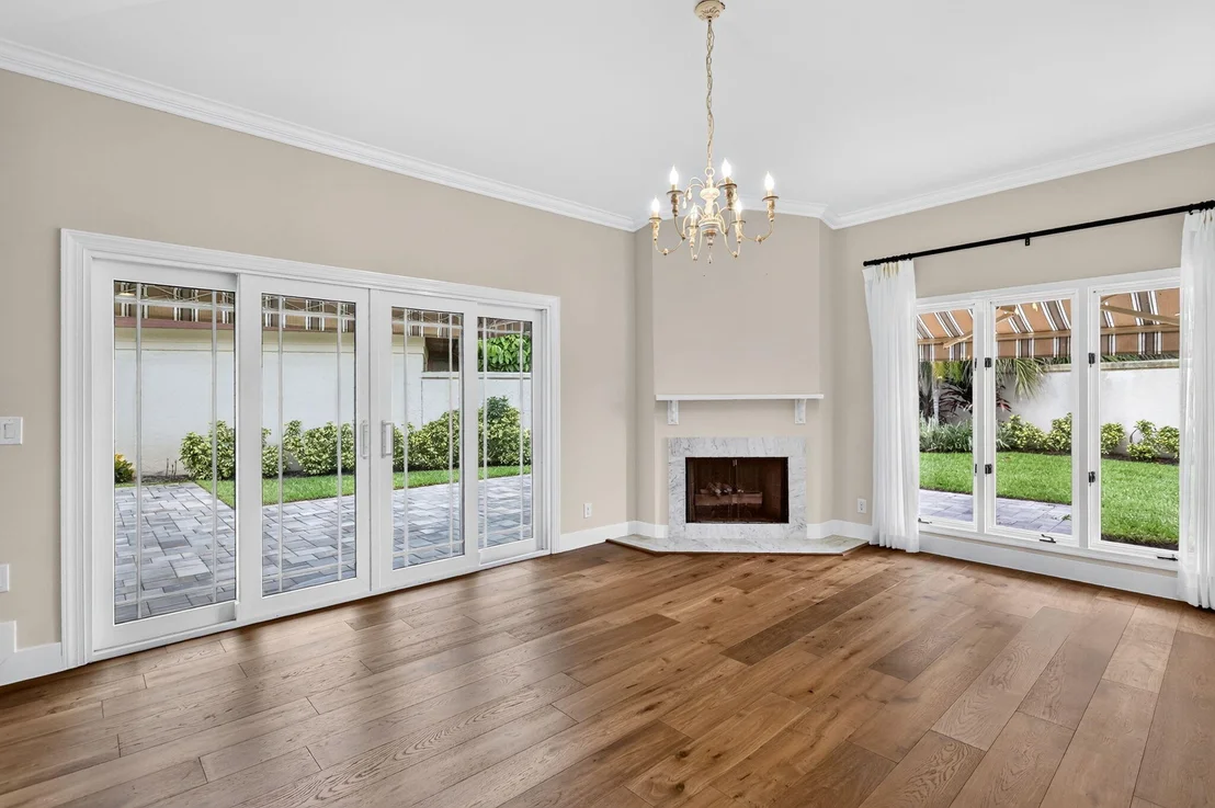 Photo of 5402 SE MEREDITH Terrace
