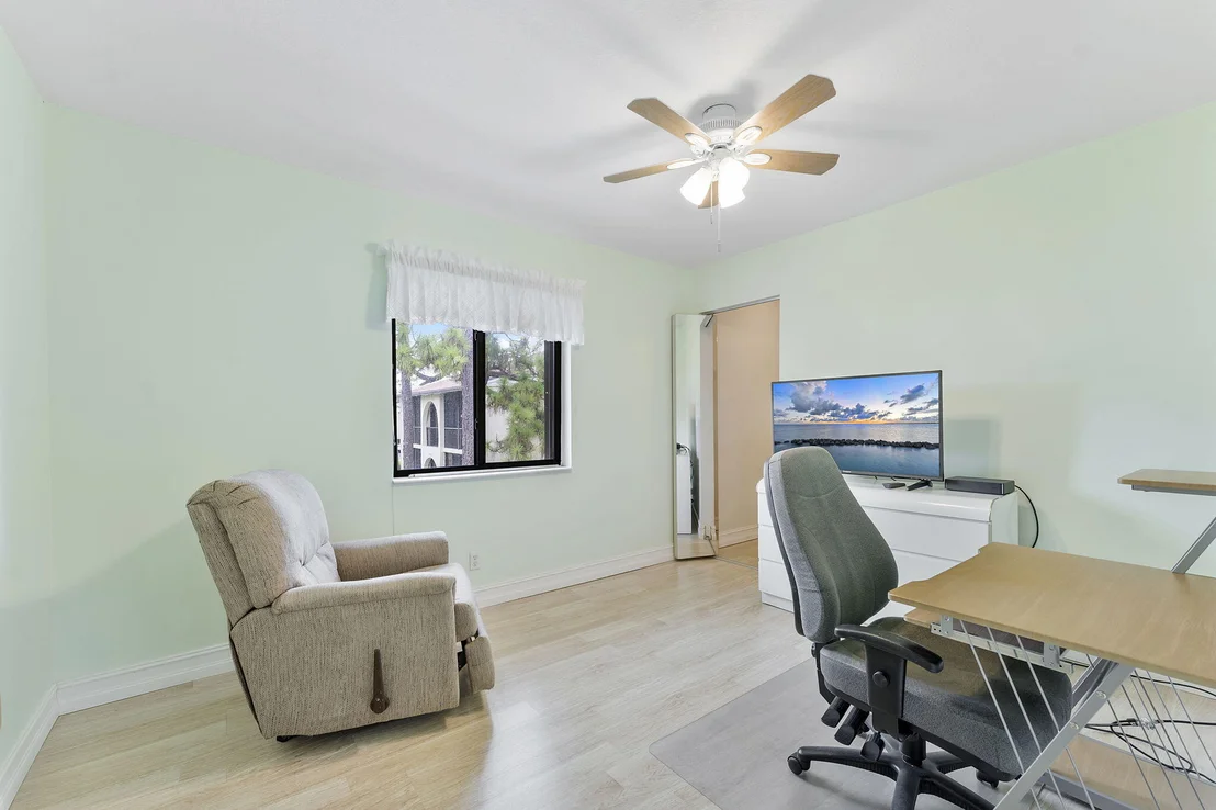 Photo of Unit C2 at 301 Knotty Pine Circle