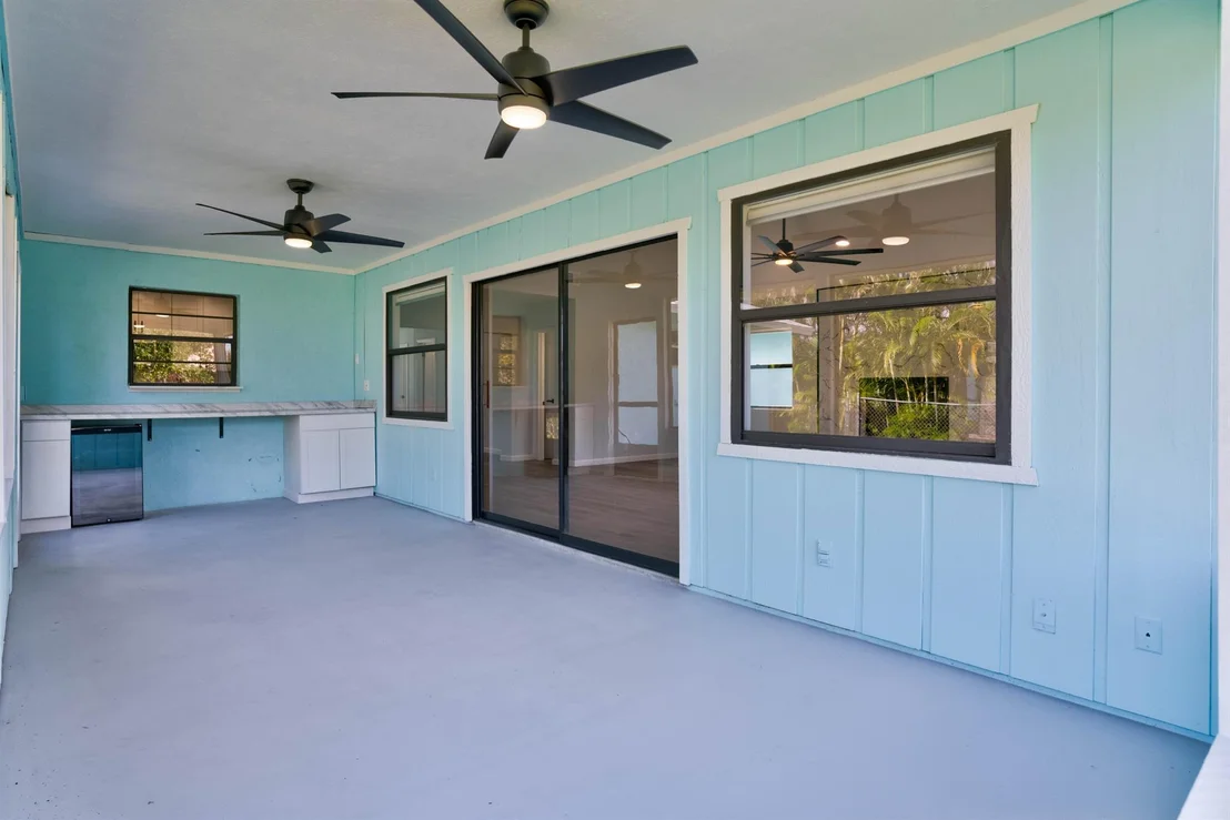 Photo of 4705 SE Manatee Terrace