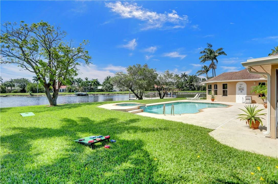 Photo of 1300 Cormorant Road