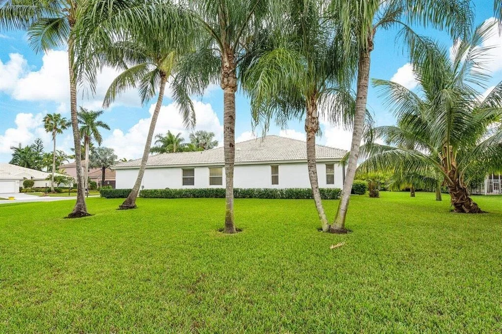 Photo of 12824 Hyland Circle