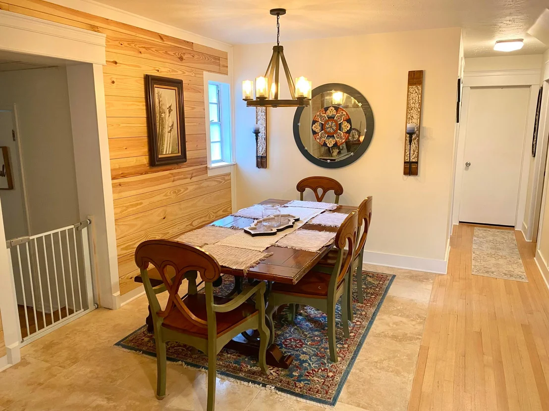 Photo of 353 Pine Tree Road