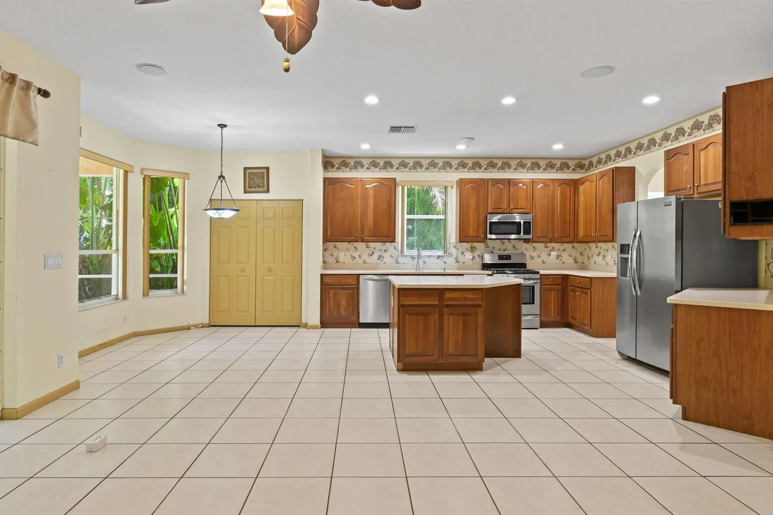 Photo of 575 Scrubjay Lane