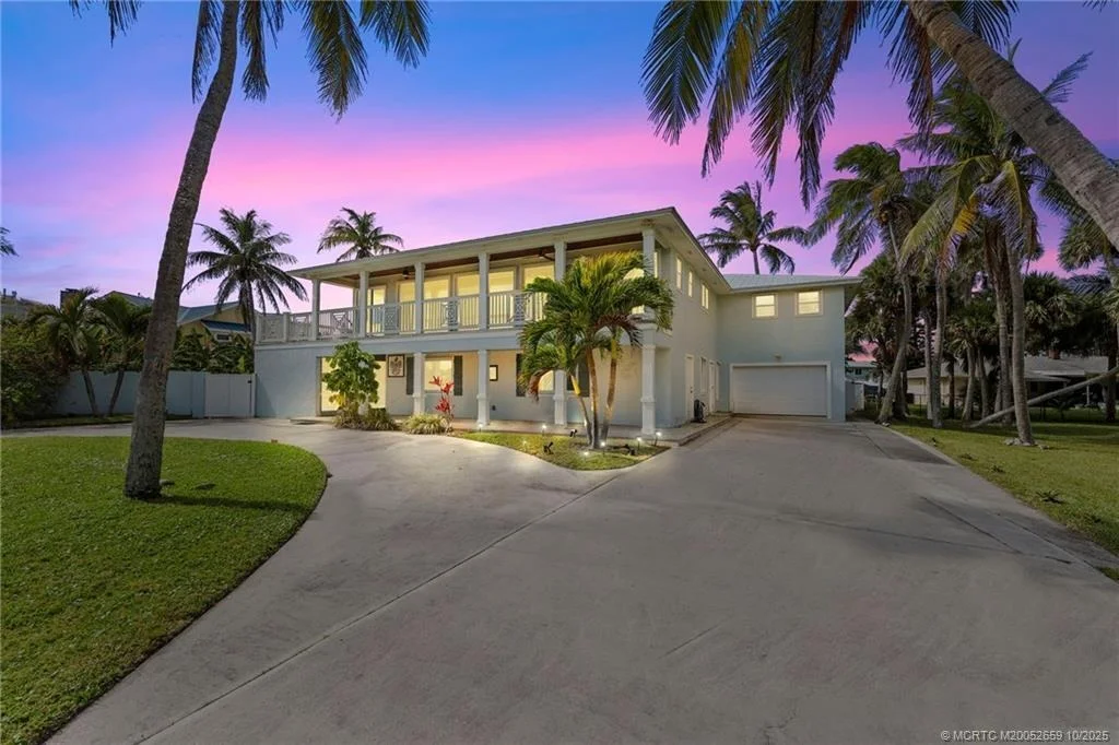 Photo of 1911 Surfside Drive