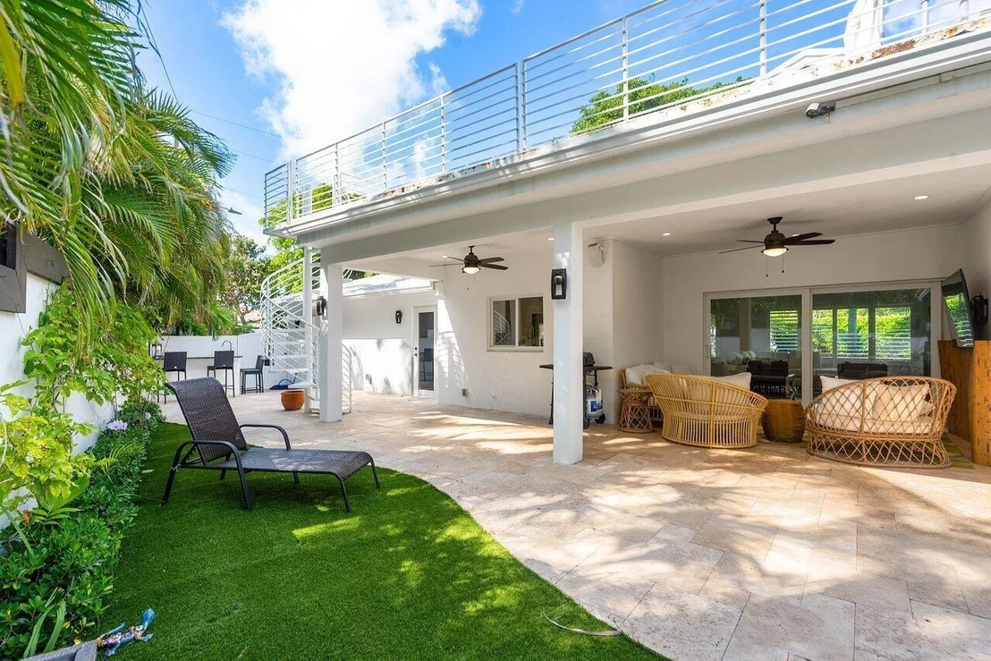 Photo of 6130 RIDGE Lane
