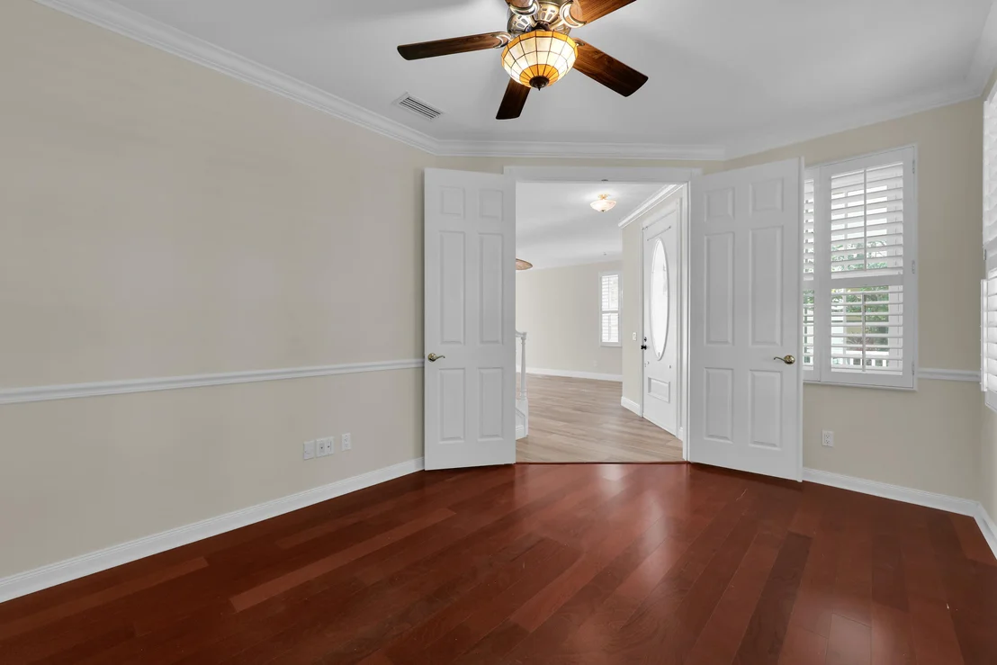 Photo of 325 Sweet Bay Circle