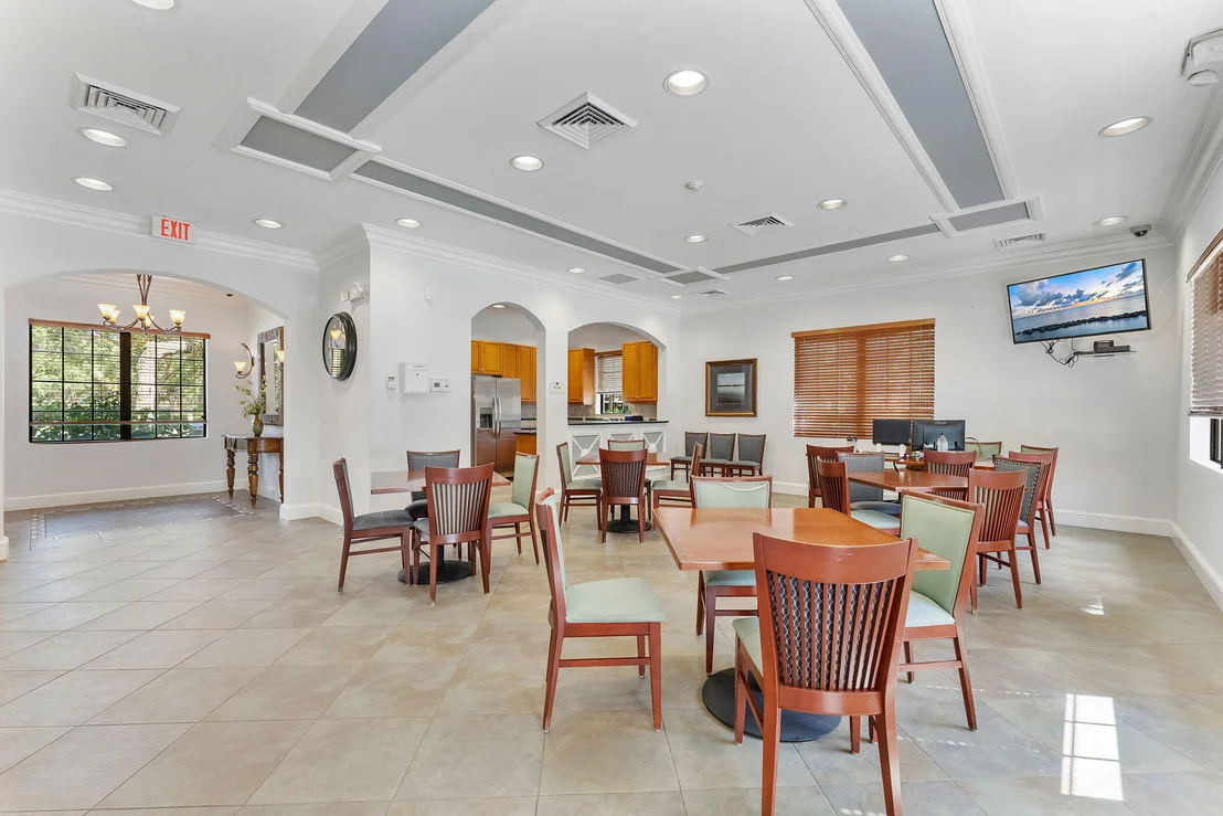 Photo of 7942 Parsons Pine Drive