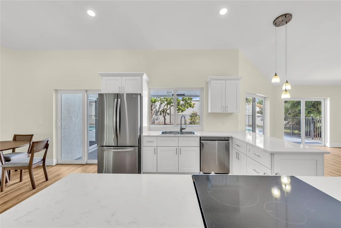 Photo of 8410 Sawpine Road
