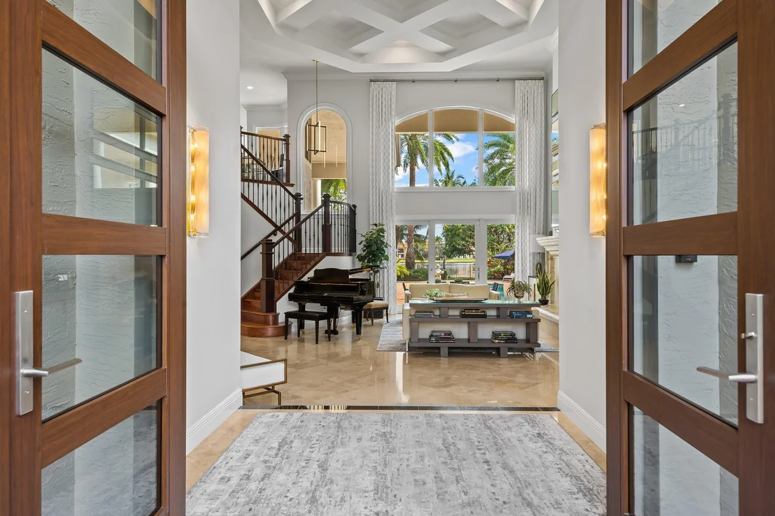 Photo of 3378 Bradenham Lane