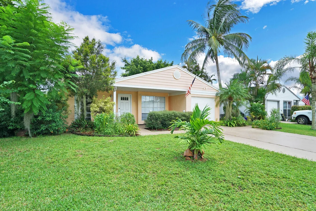 Photo of 8280 Huntsman Place