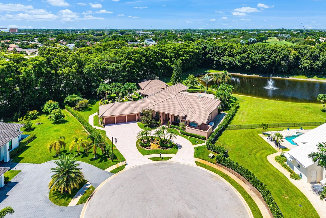 Photo of 17595 Bocaire Place