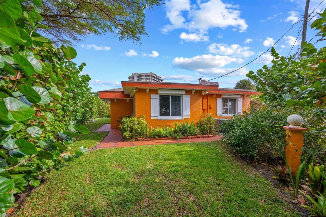 Photo of 390 Neptune Road
