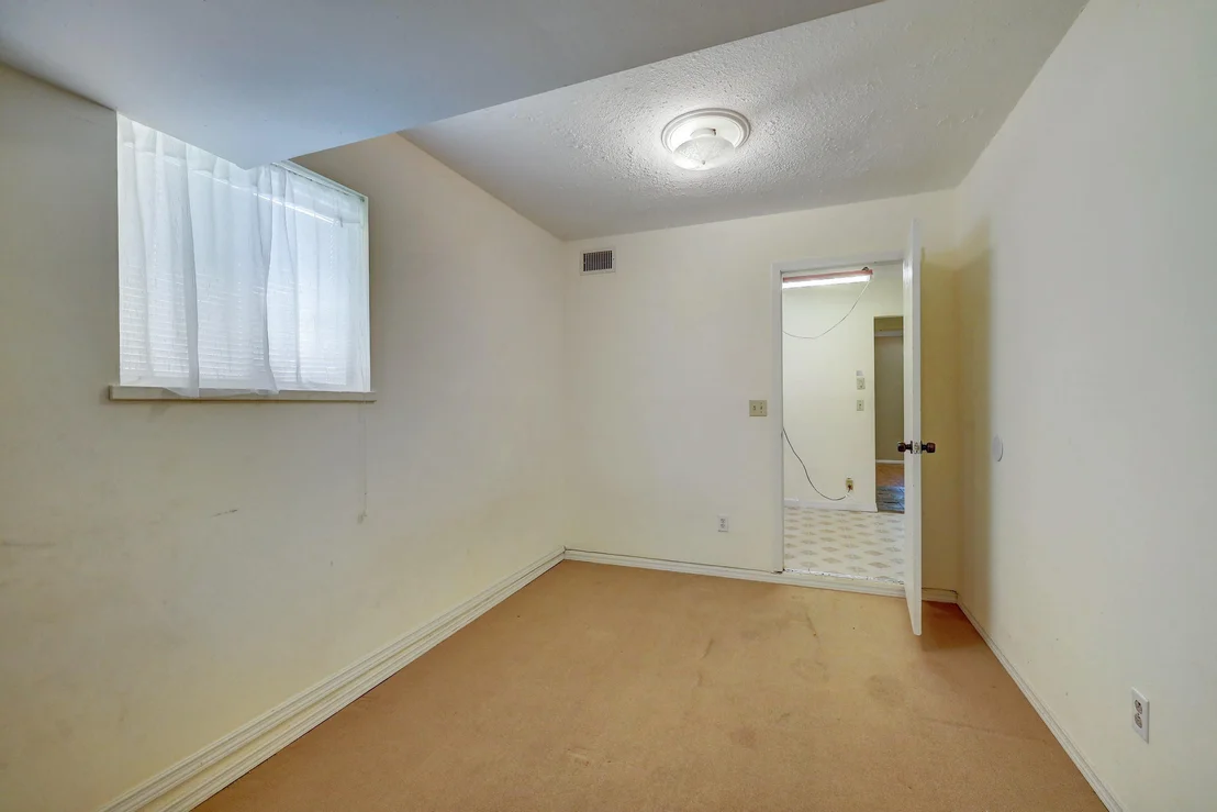 Photo of 6015 Spruce Drive