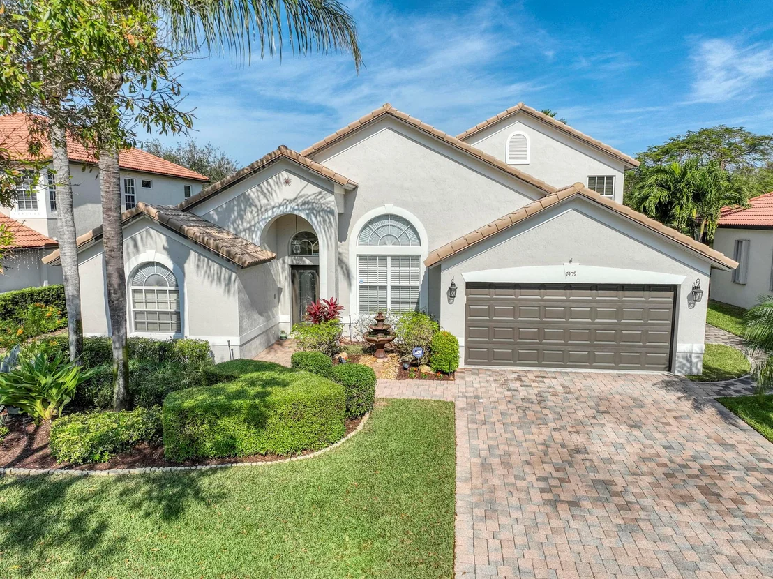 Photo of 7409 Serrano Terrace