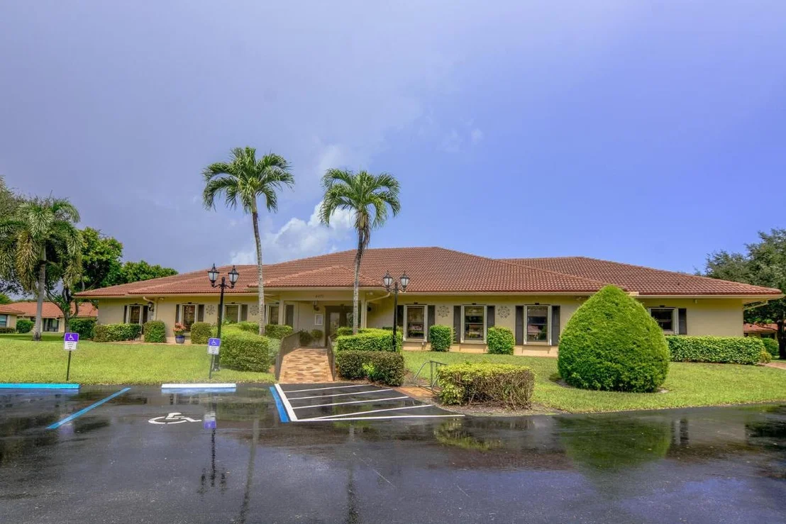 Photo of Unit A at 4580 Laurel Tree Road