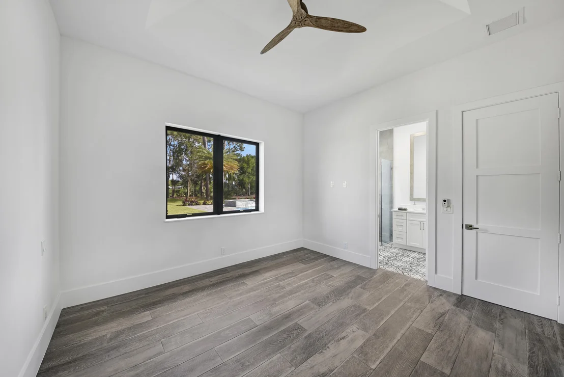 Photo of 1904 SE Colony Way