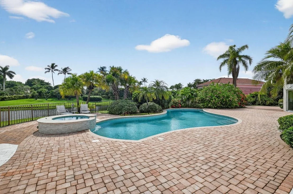 Photo of 16670 Senterra Drive