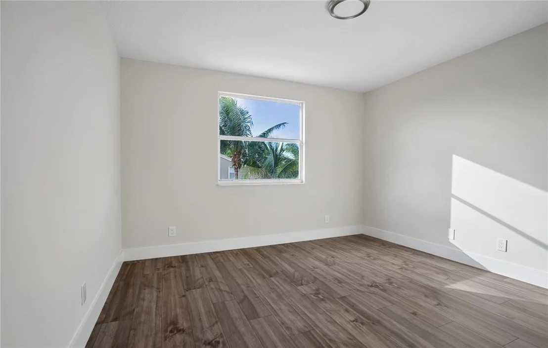Photo of 7057 Middlebury Drive