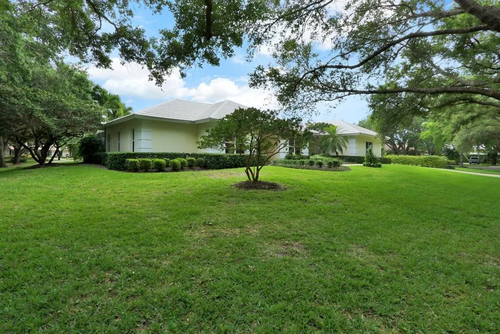Photo of 9972 SE Oak Tree Terrace