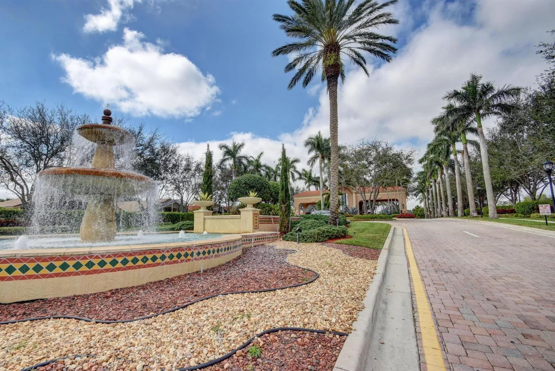Photo of 5394 Landon Circle