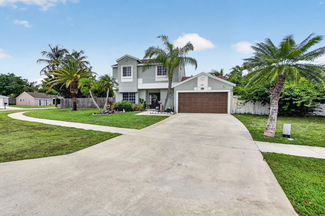 Photo of 9976 Robins Nest Road