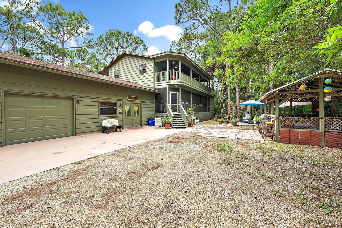 Photo of 9527 165th Place N