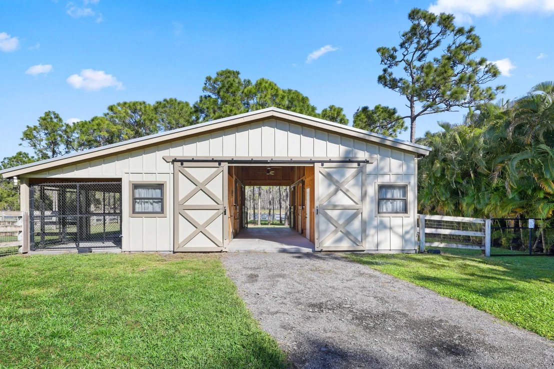 Photo of 11581 Manatee Terrace